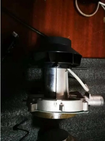 nagnetatel-eberspacher-d2-d4-d4s-blow-motor-eberspaecher-252070992000-big-3