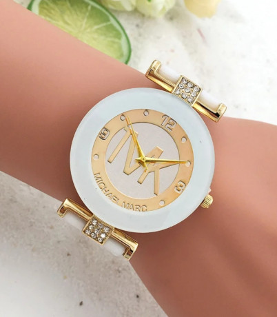 stilnye-casy-v-stile-maikl-kors-big-2