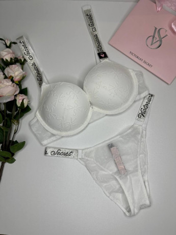 komplekt-victorias-secret-big-3
