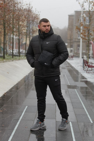komplekt-colovicii-nike-kurtka-zimova-barsetka-ta-rukavicki-u-podarunok-big-3