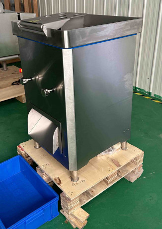 narizka-sirogo-oxolodzenogo-miasa-subproduktiv-stvega-meat-slicer-h500-big-3