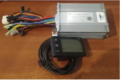 kontroller-2436v48v-500-900-w-eb0003-s-lcd-displeem-v-komplekte-big-2
