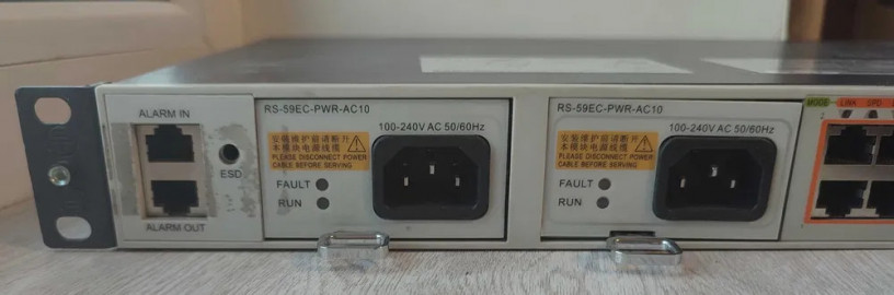 gigabitnyi-kommutator-switch-zte-zxr10-5928e-24-porta-po-1-gb-big-2