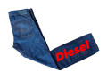 duze-kruti-topovi-colovici-dzinsi-diesel-small-0