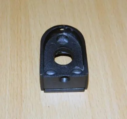 derzatel-perednei-fary-elektrosamokata-xiaomi-m365-big-3