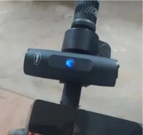 svetodiodnyi-fonar-dlia-elektrosamokata-i-velosipeda-big-0