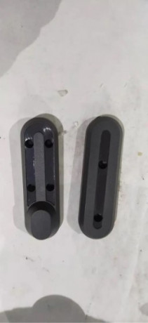 nakladka-plastikovaia-perednego-i-zadnego-kolesa-xiaomi-m365-2-stkompl-big-1