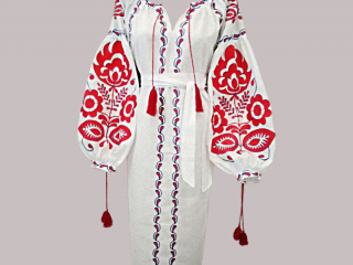 Сукня вишита біла, машинна вишивка гладдю. Бавовна