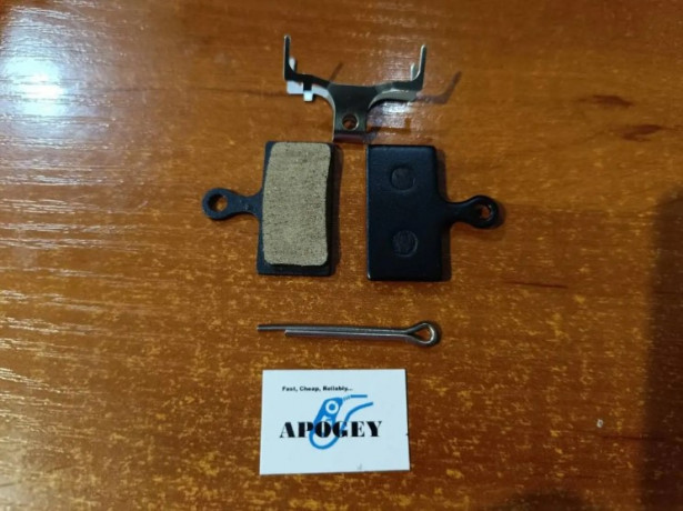 velosipednye-kolodki-shimano-polumetall-big-0