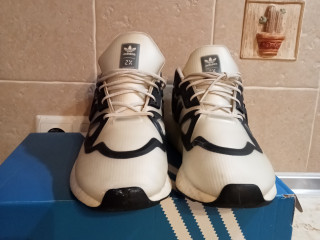 Продам кроссовки Adidas ZX 2K Boost Futureshell