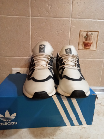 prodam-krossovki-adidas-zx-2k-boost-futureshell-big-0