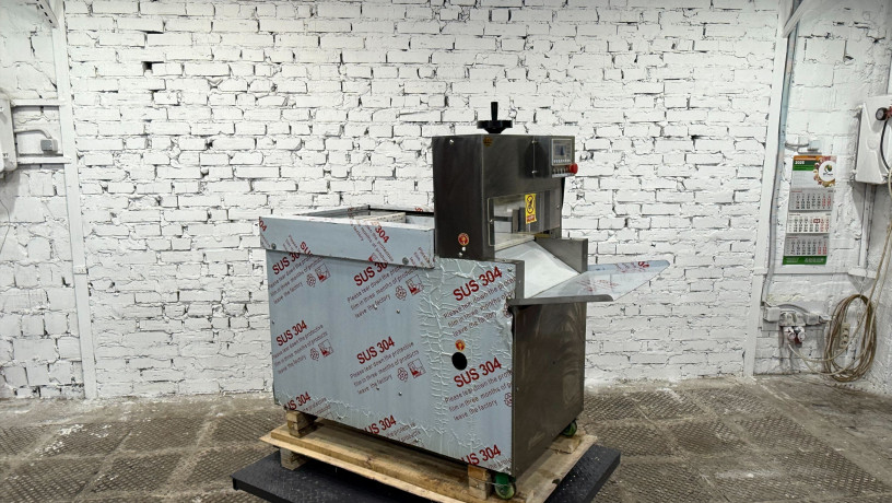slaiser-dlia-zamorozenogo-miasa-sinki-kovbasi-siru-stvega-meat-slicer-h400-big-0