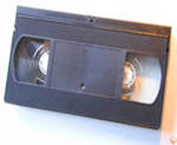 ocifrovka-videokasset-vhs-minidv-vhs-c-video8-s-vhs-digital8-audiokasset-big-0