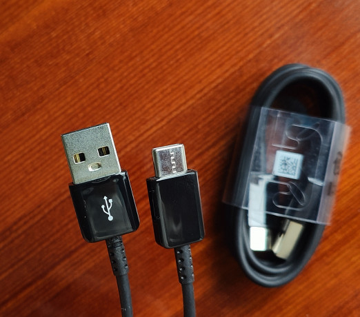 kabel-samsung-ep-dg950cbe-usb-usb-type-c-big-1