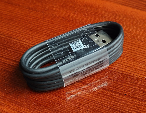 kabel-samsung-ep-dg950cbe-usb-usb-type-c-big-0
