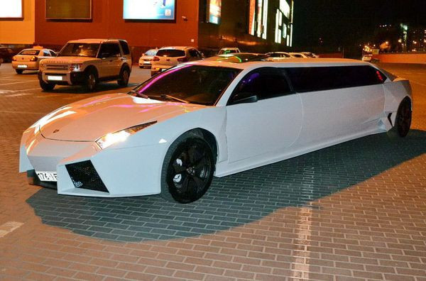 limuzin-lamborghini-reventon-belaia-arenda-big-1