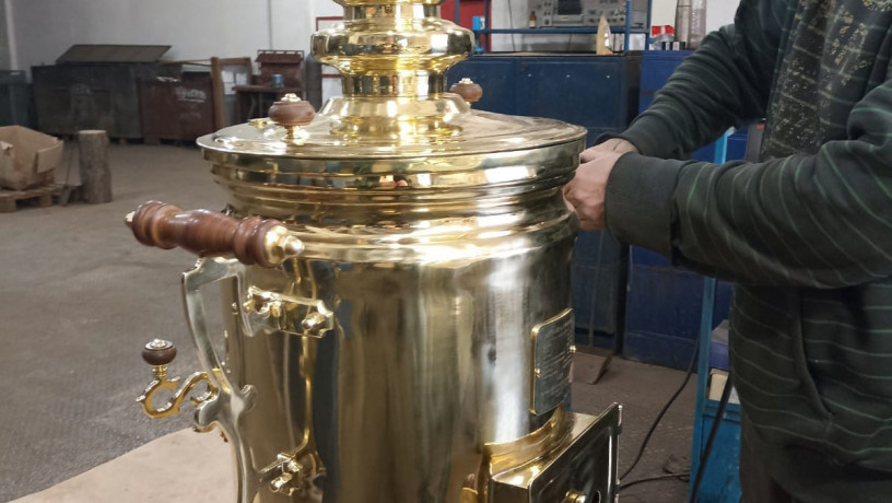 prodam-samovar-termos-latunnyi-35-l-big-0