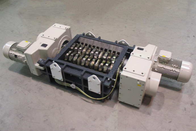 dvovalnii-podribniuvac-arp-zw-900-big-1