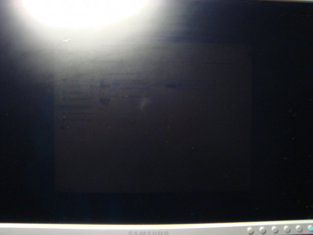 monitor-samsung-syncmaster-920-nw-19-sirokoformatnyi-big-3