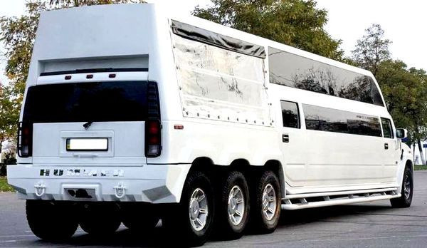 limuzin-ultra-mega-hummer-h2-2017-arenda-big-4