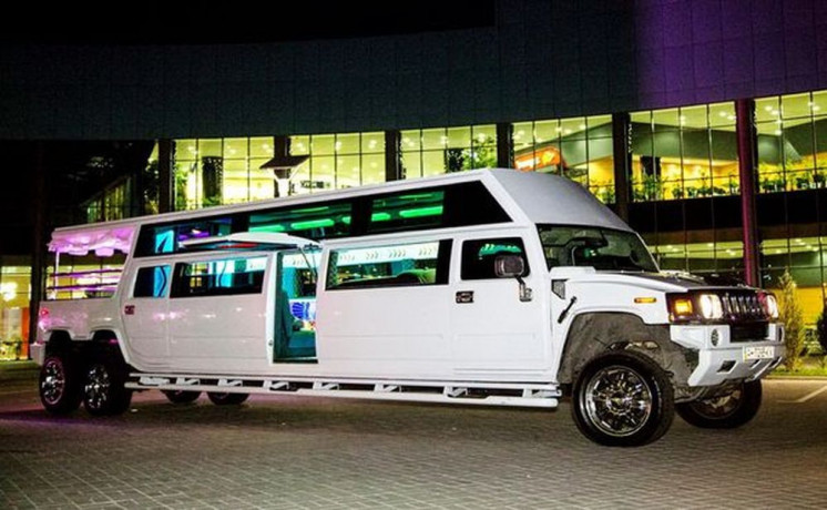 limuzin-mega-hummer-h2-belyi-arenda-big-1