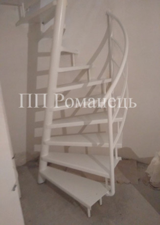 gvintovi-sxodi-sxodi-1m2-lestnica-1m2-big-2