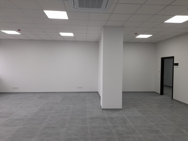 nove-ofisne-primishhennia-84-kv-u-sucasnomu-biznes-centri-masstab-big-3