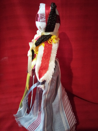 tekstilnaia-kukla-xendmeid-motanka-suvenir-podarok-obereg-big-3