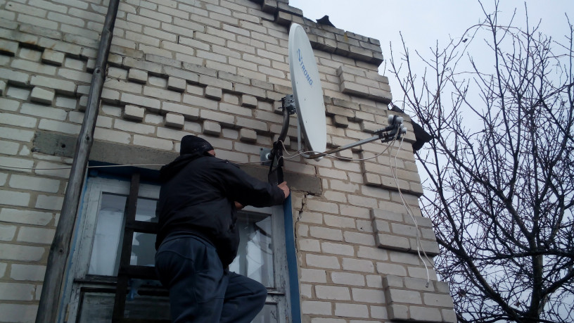 sputnikovoe-tv-suputnikove-tb-t2-viasat-tv-internet-4g-big-4