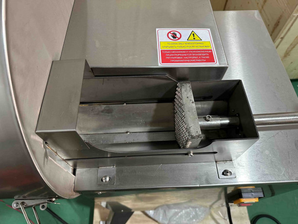 slaiser-dlia-narizki-cipsiv-iz-fruktiv-stvega-belt-cutter-h20-big-3