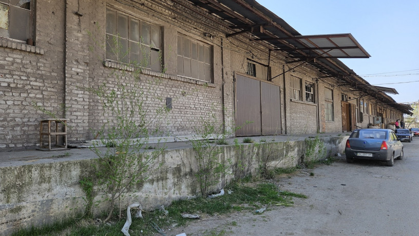 zdajetsia-sklad-250-m2-kvitki-osnovianenko-big-4