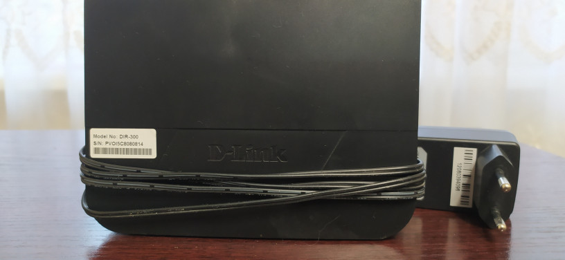 router-d-link-dir-300-i-marsrutizatortp-link-tl-sf1005d-big-0