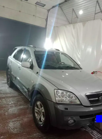 kia-sorento-2004-35-v6-big-2