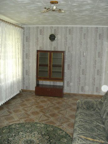 zdajetsia-1-kimnatna-kvartira-na-97-kvartali-big-1