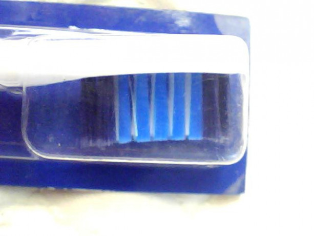 nasadka-dlia-elektriceskoi-zubnoi-shhetki-philips-big-4