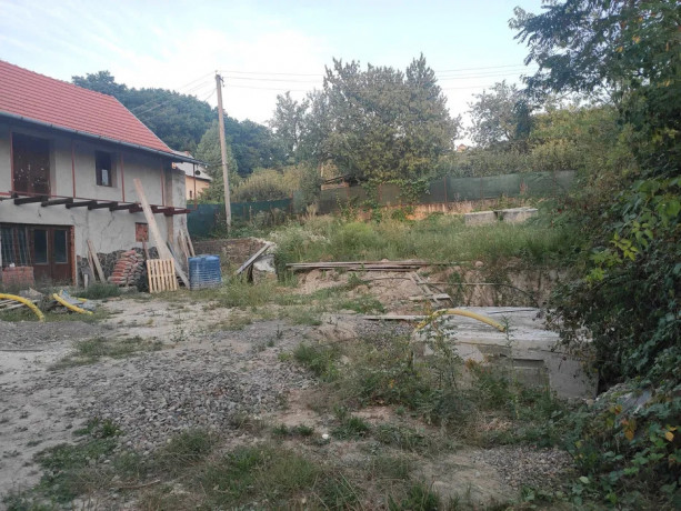 prodajetsia-budinok-v-mkr-goriani-big-1