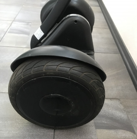 giroskuter-xiaomi-ninebot-mini-black-big-3