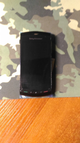 sony-ericsson-u5i-big-7
