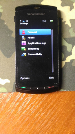 sony-ericsson-u5i-big-3