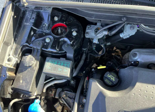 kia-sorento-2010g-22-diesel-big-4