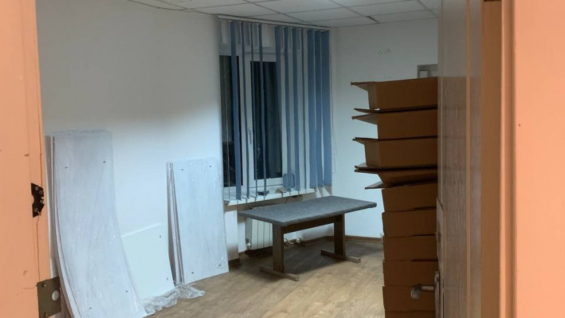 orenda-primishhennia-ofis-salon-magaz-elektro-postiino-bilia-centru-big-5