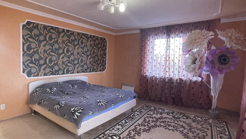budinok-selo-meziric-194-m2-big-7