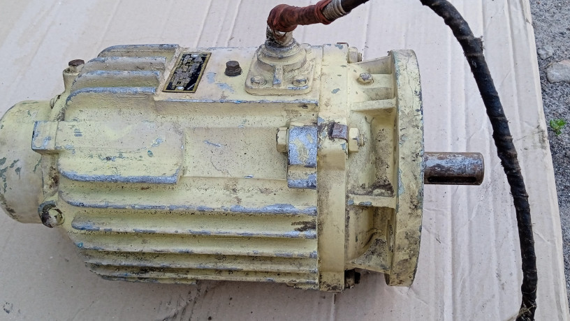 elektrodvigun-4dmsv100sa20m5-15kvt-2880-obm-32a-big-0