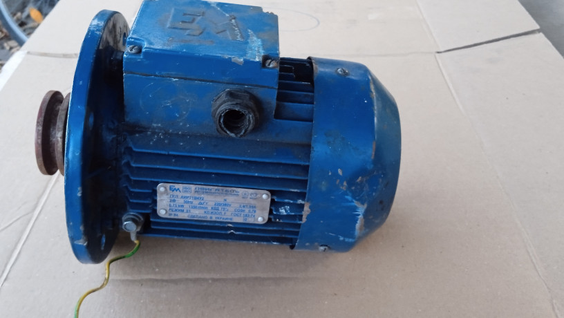 prodam-elektrodvigun-air-71v4u2-075kvt-1350-obxv-big-1