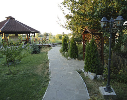 sdam-posutocno-i-pocasovo-doma-big-1