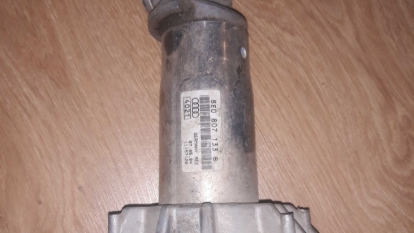 kronstein-perednego-bampera-audi-a4-big-0