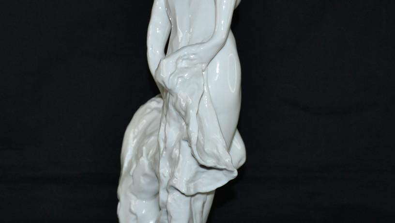 farforovaia-statuetkavenera-big-6