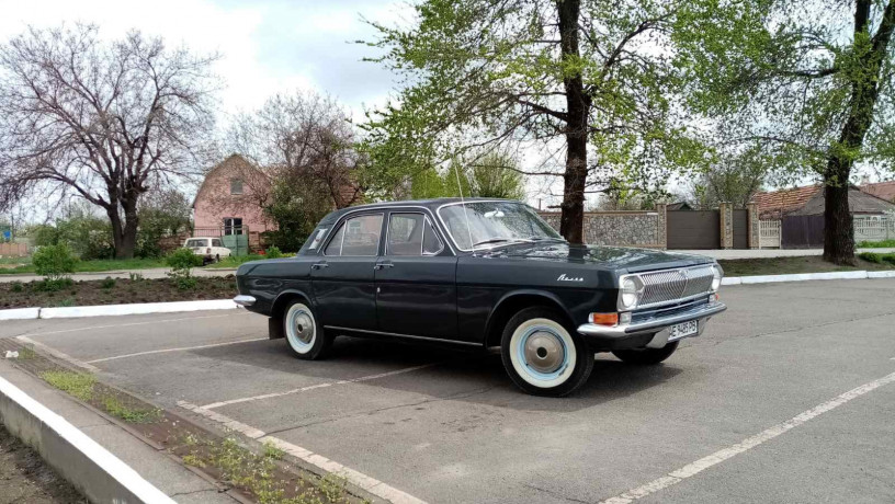 gaz-24-big-1