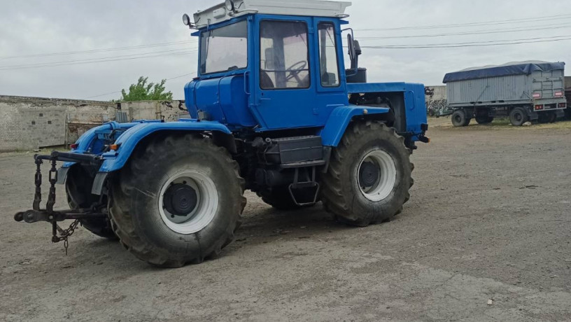 traktor-xtz-big-2