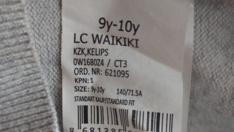 krasivii-sviter-pajetkikoftockadzemper-divcincir134-140na-8-10-rlc-waikiki-big-4